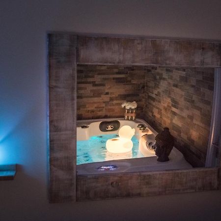 Suite Avec Jacuzzi Privatif Barcares Plage Ле Баркарес Экстерьер фото
